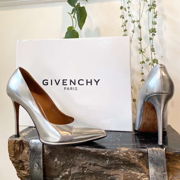 GIVENCHY Paris Escarpin pump - Picture 1 of 8